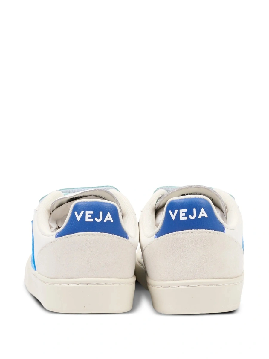 Sneakers VEJA albi din piele - Img 4
