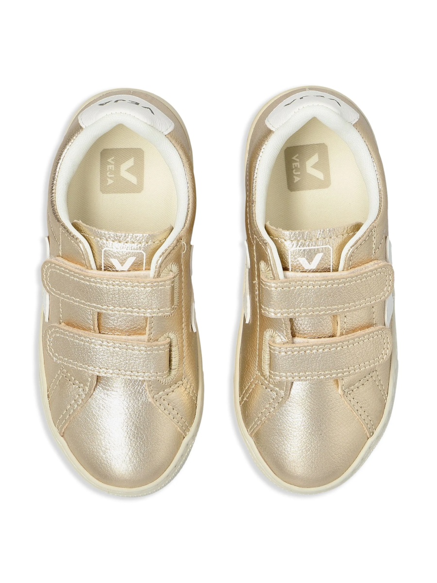 Sneakers VEJA aurii din piele - Img 3