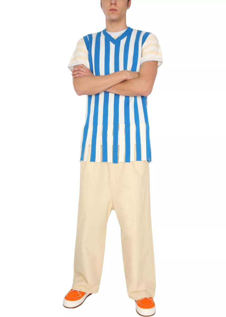 Sweater With Striped Pattern - Img 2