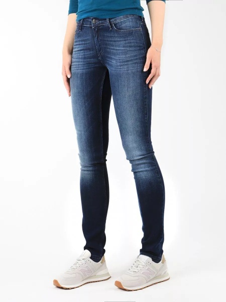 Blugi Jeans Jaclyn Dark Lake W26DU468Y