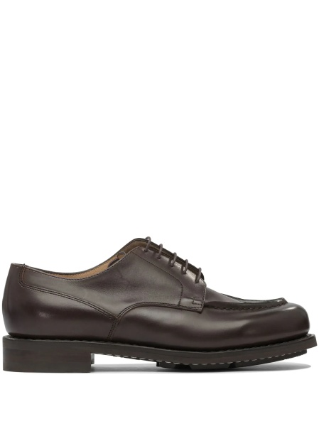"Chambord" brogue
