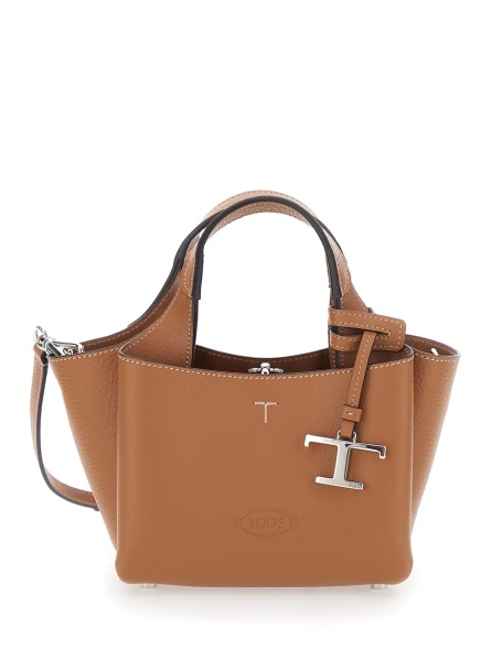 Geanta de mana Brown Handbag with adjustable and removable shoulder strap and T plaque pendant on the front in grained leather for women