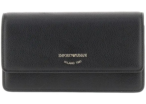 Genti Grained leather clutch with chain