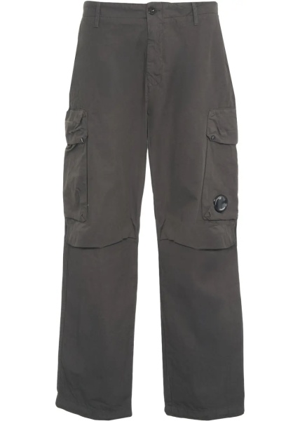 Pantaloni Cargo pants with logo detail