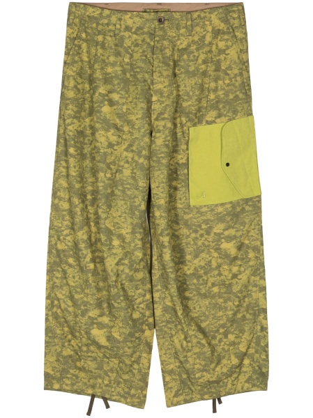 Pantaloni evazati TEN C verzi