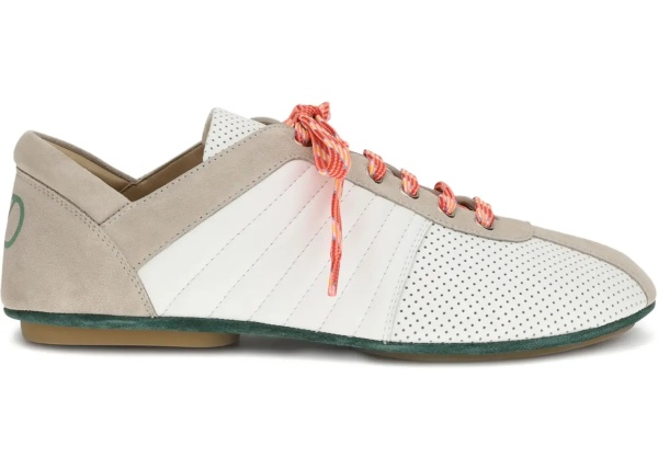 Perforated upper Sneakers