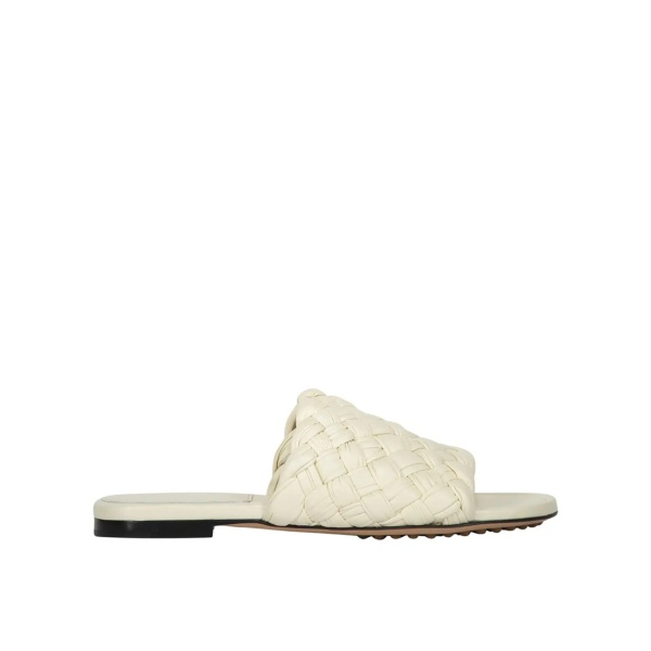 Saboti Bottega Veneta Leather mules