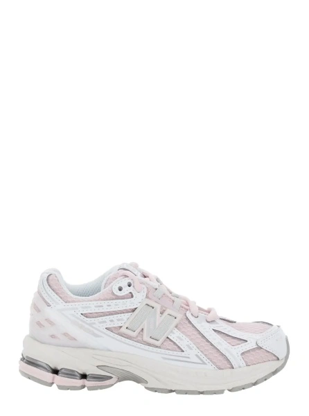 Sneakers '1906R' Pink Low Top Sneakers with Logo Detail in Mix of Techno Fabrics Girl