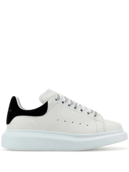 Sneakers Alexander McQueen albi din piele si piele intoarsa