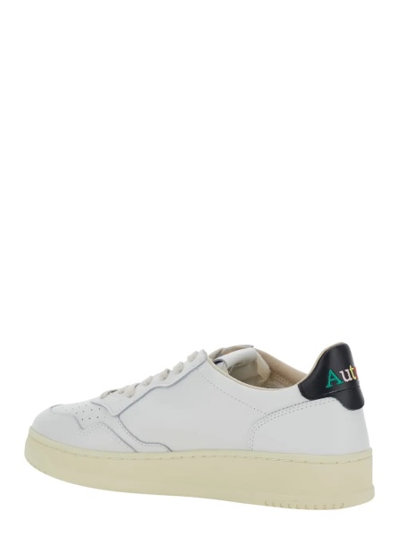 Sneakers 'Medalist Low' White and Black Sneakers with Contrast Heel and Logo Lettering in Leather for Men