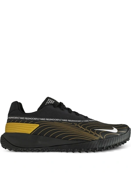 Sneakers Nike negri din alte materiale