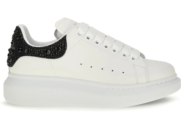 Sneakers Oversized Sneakers with suede heel and crystal details