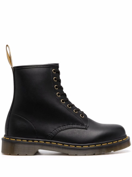 Bocanci Dr. Martens negri din poliuretan