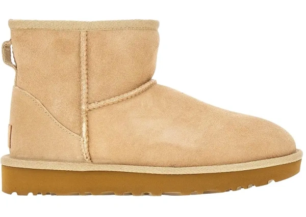 Botine UGG 'Classic Mini'