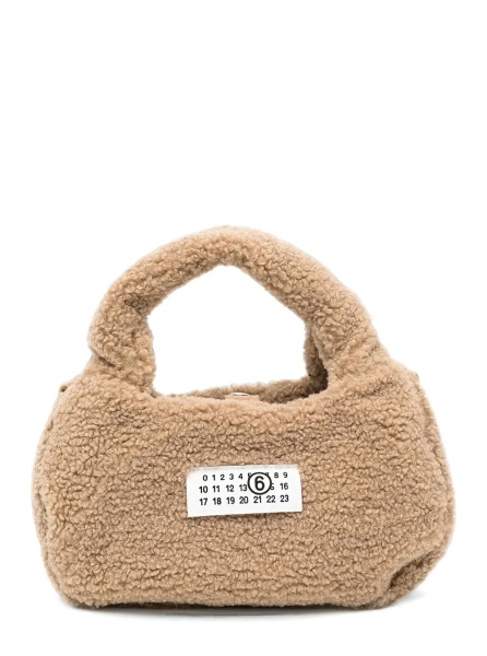 Geanta de umar Brown Crossbody bag with logo patch on the front and shoulder strap in eco fur girl