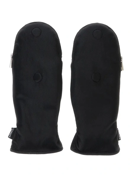 Manusi Black Gloves with Zip Closure and Eco-Fur Lining in Tech Fabric for Women