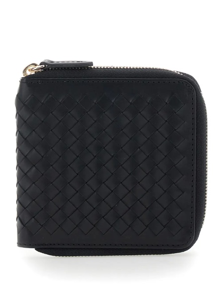 Portofele Black wallet with woven design in leather for women