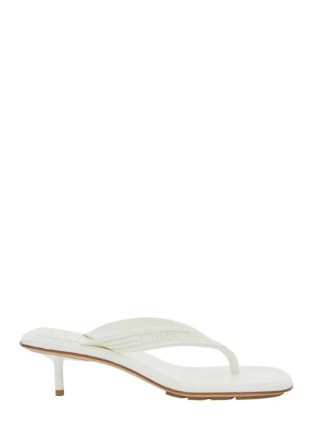 Sandale 'Sampieri' White Sandals with Thong Design and Kitten Heel in Rubber for Women
