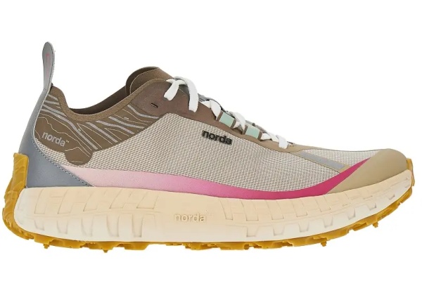 Sneakers 001A sneakers