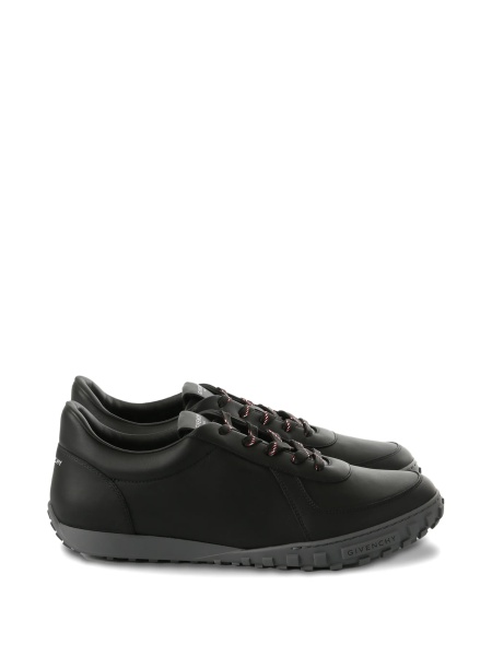 Sneakers Givenchy negri din piele