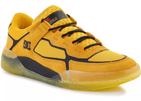 Sneakers METRIC S
