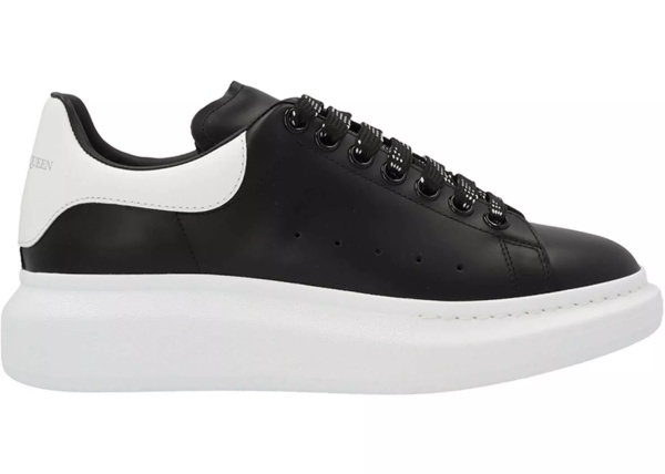 Sneakers 'Oversize sole’ sneakers*