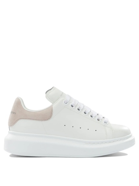 Sneakers & Slip-On