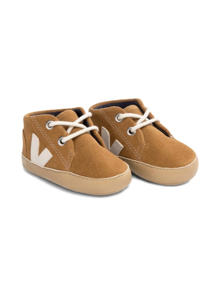 Sneakers VEJA maro din piele intoarsa