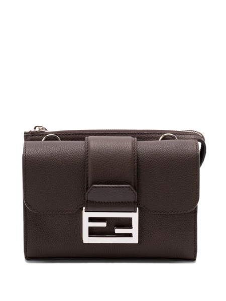 Geanta tip postas Fendi maro din metal placat cu paladium si piele