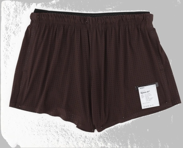 Pantaloni Shorts In Tessuto Tecnico Traforato