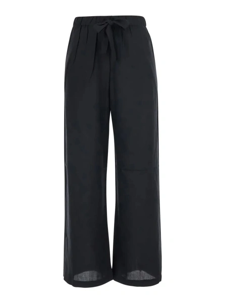 Pantaloni TOTÊME Black pants with waistband and two welt pockets on the back in silk for women