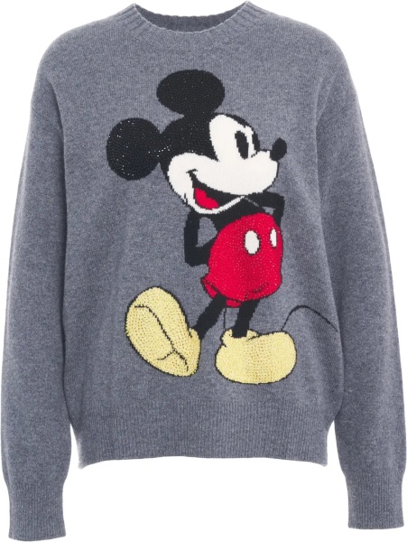 Pulovere Pullover with embroidery