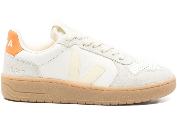 Sneakers V-82 Sneakers