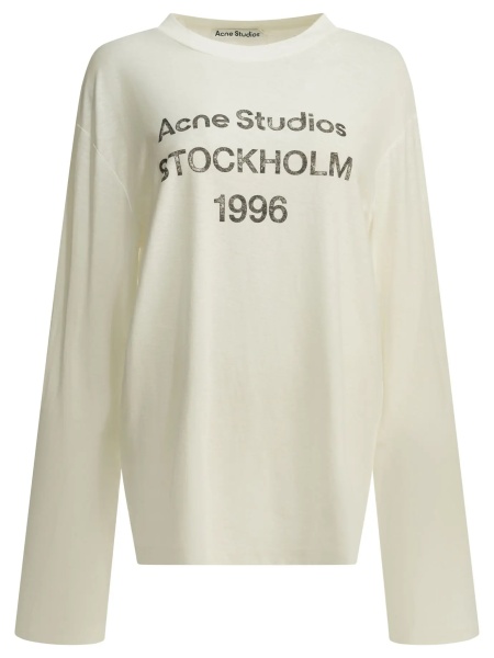Tricou T-shirts
