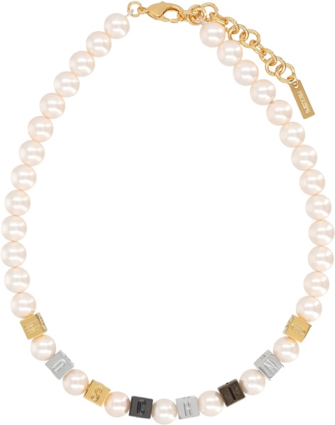 Coliere Pearl Necklace