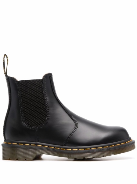 Incaltaminte Dr. Martens neagra din material textil si piele