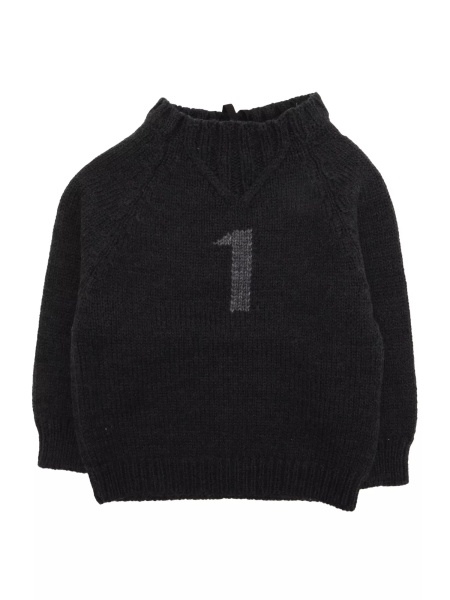 Pulover number one sweater