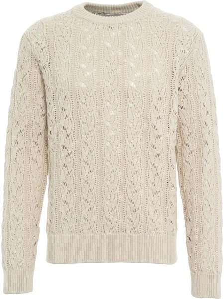 Pulover Sweater with cable knit pattern