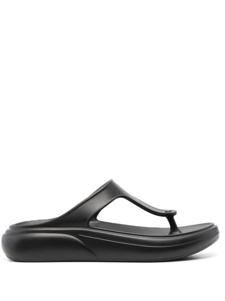 Slapi Stuart Weitzman negri din cauciuc