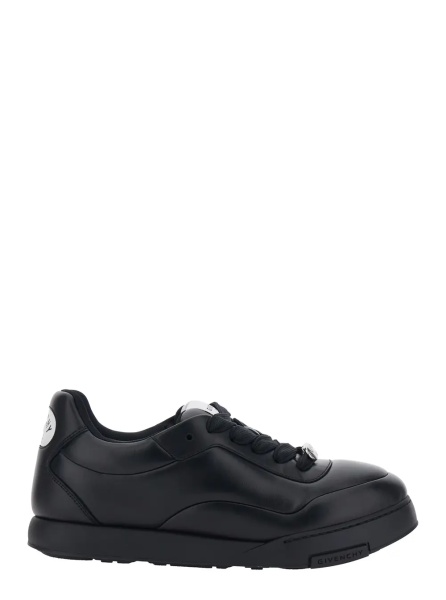 Sneakers Black Low Top Sneaker with Logo Lettering on the Back and Logo Patch on the Tongue in Leather for Men