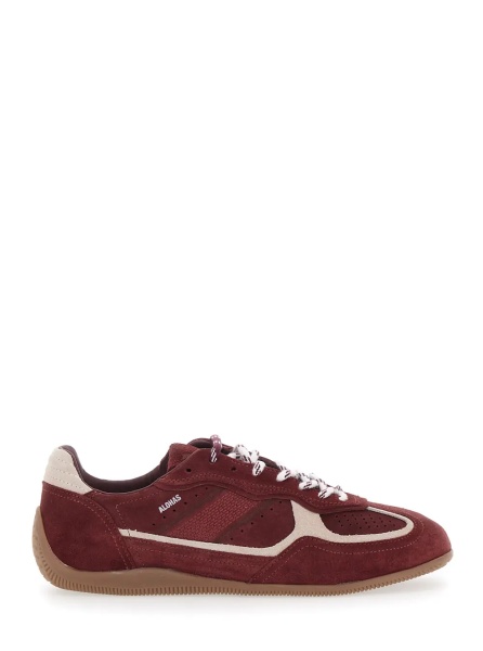 Sneakers Bordeaux Low Top Sneakers with Logo Lettering on the Side in Suede for Women