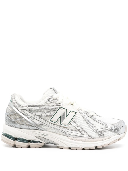 Sneakers New Balance argintii din material textil si piele