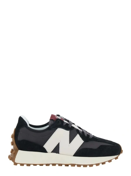 Sneakers New Balance negri din piele intoarsa