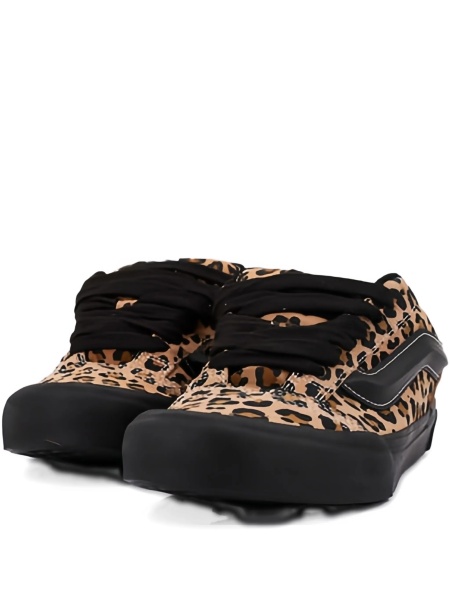 Sneakers Vans maro din piele intoarsa si bumbac