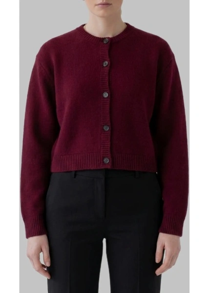 Cardigan Lisa Yang mov