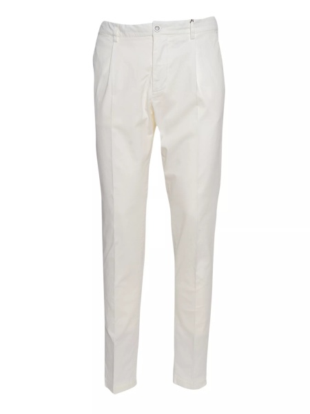 Chinos