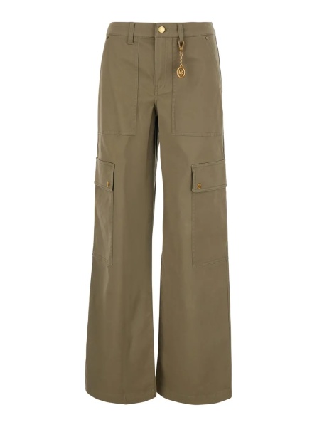 Pantaloni green Cargo Pants with hanging logo plate on the front in Cotton for Women