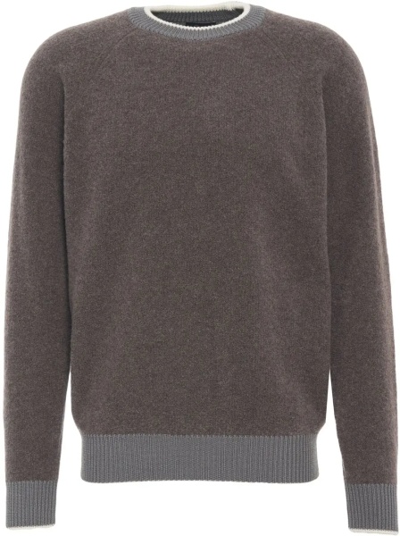 Pulover Sweater with raglan sleeves