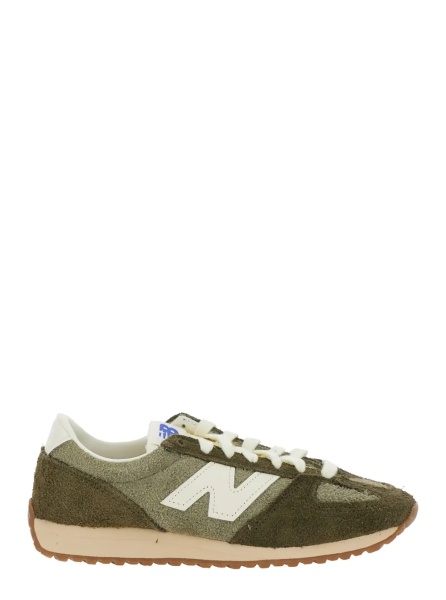 Sneakers Green Low Top Sneakers with Logo Patch in Suede Unisex