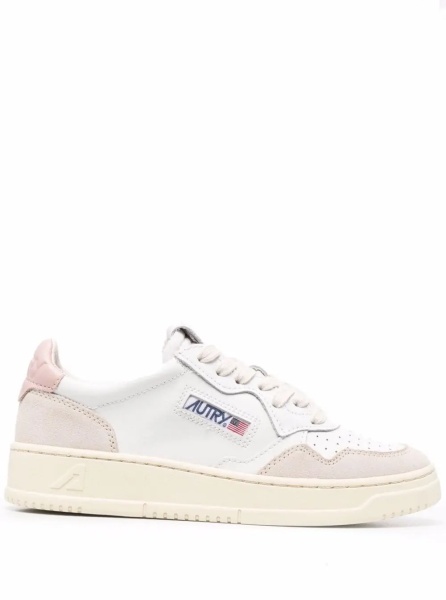 Sneakers Low Top Sneakers 'Medalist' with Beige Suede Details in White Leather Women